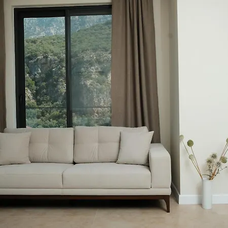 Kaktus Aparthotel 3*