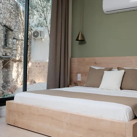 Kaktus Aparthotel 3*